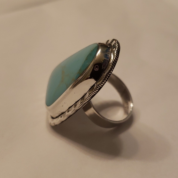 Turquoise and Sterling silver ring - Picture 2 of 7